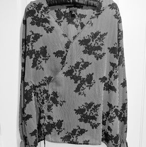 Black & White Stripe & Flower Print Blouse Size XL